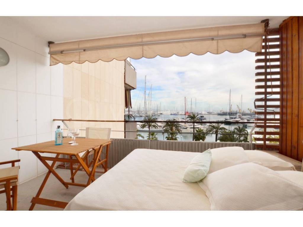 Apartamento situado en Paseo Marítimo
