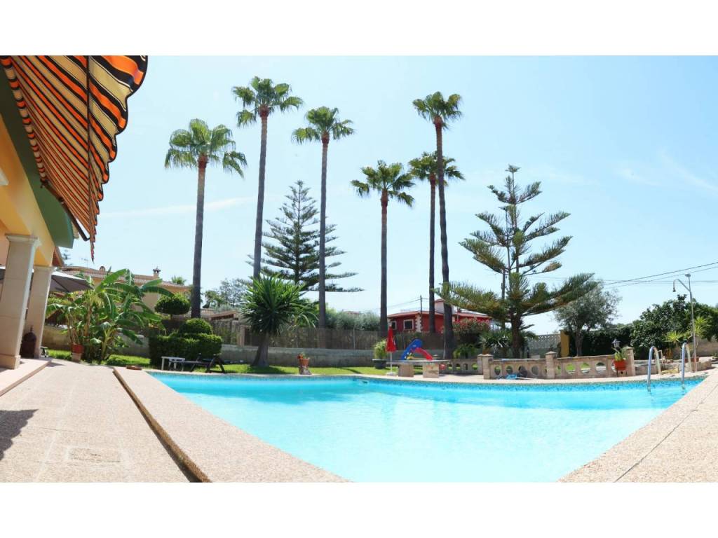 CHALET EN SA CABANETA
