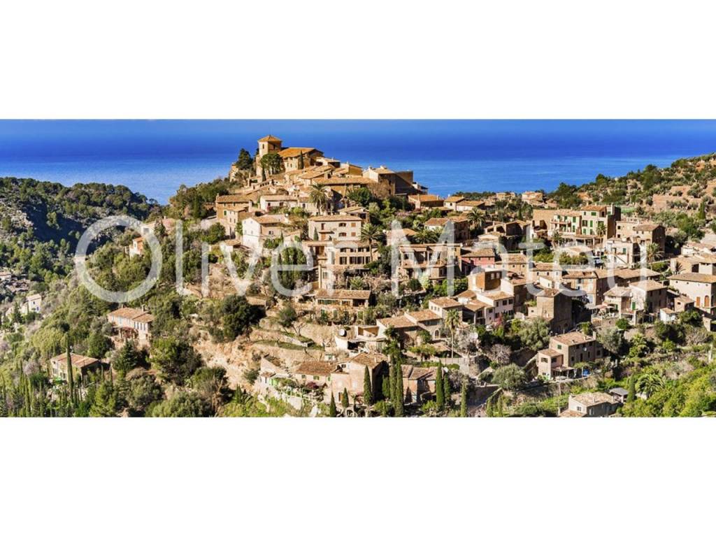 Chalet adosado en venta en Deià