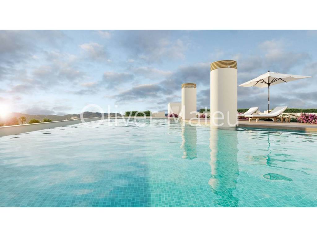 "ÁTICO A ESTRENAR CON TERRAZA SOLARIUM"