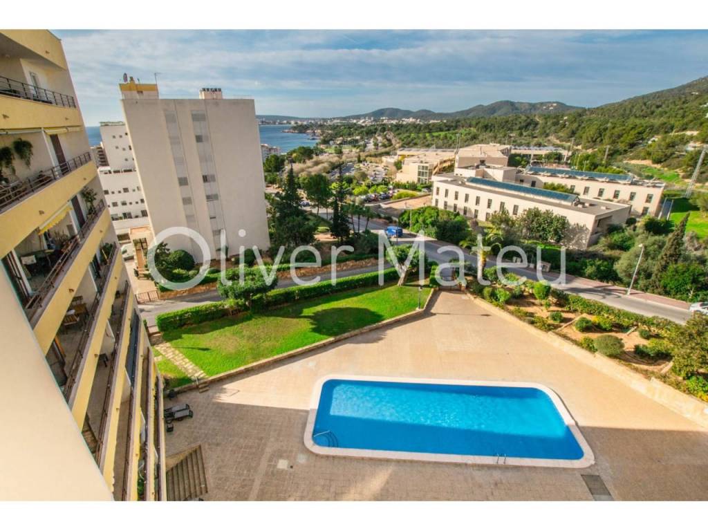 PISO CON VISTAS AL MAR EN PORTALS NOUS