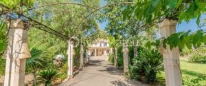 VILLA CON LICENCIA DE ALQUILER VACACIONAL A 10 MINUTOS DE PALMA