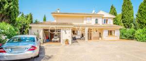 VILLA CON LICENCIA DE ALQUILER VACACIONAL A 10 MINUTOS DE PALMA