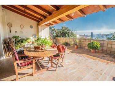 ZONA COLEGIOS, CHALET CON VISTAS, GARAJE Y JARDÍN