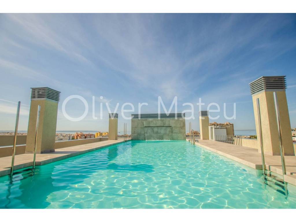 APARTAMENTO EN VENTA CON PISCINA Y TERRAZA