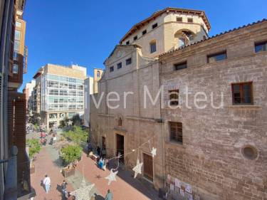 EDIFICIO DEL 1887 EN VENTA EN LA CALLE SANT MIQUEL