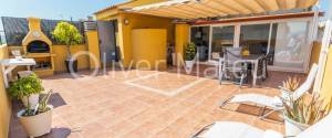 ZONA COLEGIOS. ÁTICO CON TERRAZA SOLARIUM Y GARAJE