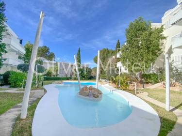 APARTAMENTO CON PARKING Y PISCINA COMUNITARIA