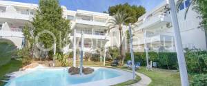 APARTAMENTO CON PARKING Y PISCINA COMUNITARIA