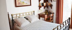 CHALET CON  JARDIN, PISCINA, GARAJE Y PISTA DE TENIS