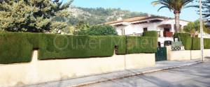 CHALET CON  JARDIN, PISCINA, GARAJE Y PISTA DE TENIS