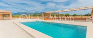 ESPECTACULAR VILLA A ESTRENAR EN PARCELA DE 61.913M²