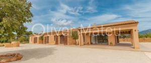 ESPECTACULAR VILLA A ESTRENAR EN PARCELA DE 61.913M²