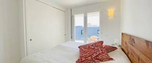 APARTAMENTO CON GRAN TERRAZA - CERCA DE LA PLAYA