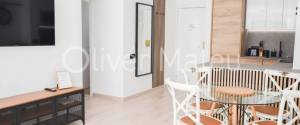 APARTAMENTO DOS DORMITORIOS CON TERRAZA EN PASEO MARÍTIMO CON VISTAS LATERALES AL MAR