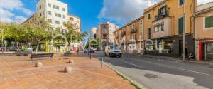 GRAN LOCAL EN ALQUILER CON TRASPASO EN SANTA CATALINA