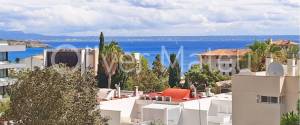 FLAT WITH SEA VIEWS 100MTS FROM THE BEACH