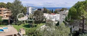 FLAT WITH SEA VIEWS 100MTS FROM THE BEACH