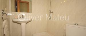 CHALET PAREADO EN CAN CARBONELL