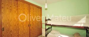 CHALET PAREADO EN CAN CARBONELL