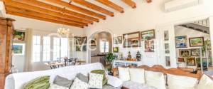 VILLA DE RECIENTE CONSTRUCCIÓN CON DOS VIVIENDAS EN PUNTIRÓ