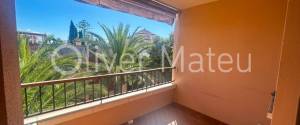 PISO MÁS ESTUDIO CON TERRAZA, PISCINA Y PARKING EN EL TERRENO