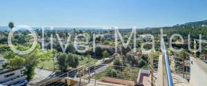 ÁTICO CON TERRAZA Y PISCINA PRIVADA EN ESTABLIMENTS