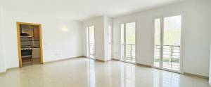 PISO SEMINUEVO DE 3 DORMITORIOS