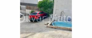 PISO EN PRIMERA LINEA DE MAR CON TERRAZA Y PARKING
