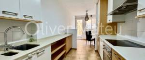 CHALET ADOSADO EN ZONA COLEGIOS CON PISCINA Y APARCAMIENTO
