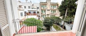 APARTAMENTO REFORMADO EN EL TERRENO