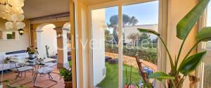 PLANTA BAJA CON TERRAZA, PISCINAS COMUNITARIAS, GIMNASIO Y PARKING