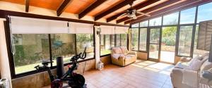 COUNTRY HOUSE WITH POOL AND LARGE GARDEN