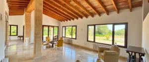 CASA CON CUADRAS DE CABALLOS EN PARCELA DE 15.000m² EN CA'N PICAFORT