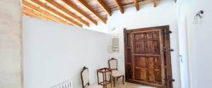 CASA CON CUADRAS DE CABALLOS EN PARCELA DE 15.000m² EN CA'N PICAFORT
