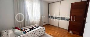 GRAN CHALET ADOSADO DE 4 DORMITORIOS CON PISCINA Y GARAJE