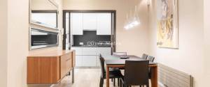 ZENTRALGELEGENE ERDGESCHOSS-WOHNUNG MIT TERRASSE IN EINEM NEUEN GEBÄUDE