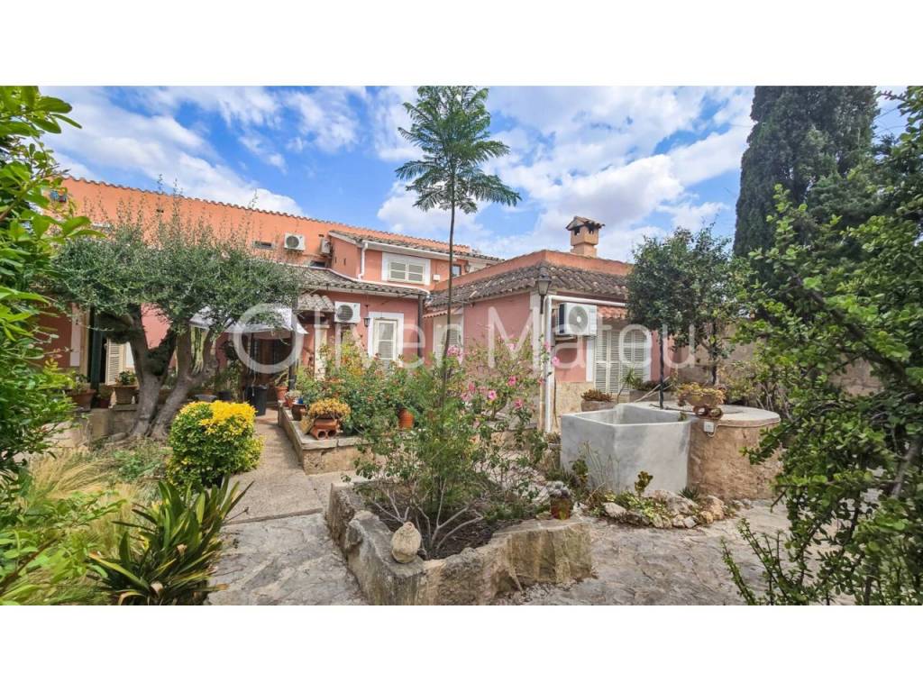 VILLA MIT GARTEN UND GARAGE IN ES PONT D'INCA