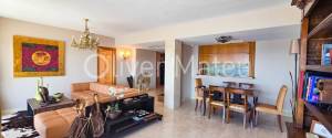 LARGE FOUR-BEDROOM APARTMENT WITH SEA VIEWS ON THE WATERFRONT
