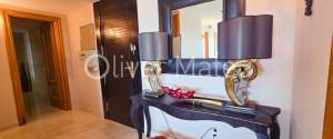 LARGE FOUR-BEDROOM APARTMENT WITH SEA VIEWS ON THE WATERFRONT