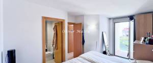 SEMINUEVO PISO EN URBANIZACIÓN PRIVADA CON PISCINA Y PLAZA DE PARKING