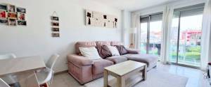WOHNUNG IN PRIVATER WOHNANLAGE MIT POOL UND PARKPLATZ