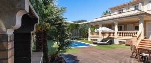 VILLA WITH POOL IN SON PUIG