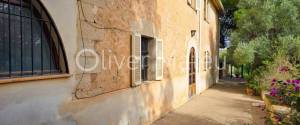 LARGE RUSTIC HOUSE WITH POOL AND GARAGE IN ESTABLIMENTS