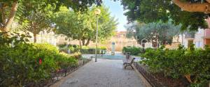 DUPLEX CON ENTRADA INDEPENDIENTE Y TERRAZA EN PLANTA ZONA VIVERO