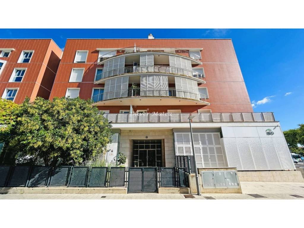 PISO RESIDENCIAL CON 2 PLAZAS DE PARKING