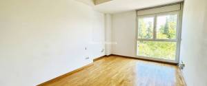 RESIDENTIAL APARTMENT WITH 2 PARKING SPACES