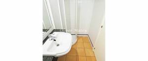 RESIDENTIAL APARTMENT WITH 2 PARKING SPACES