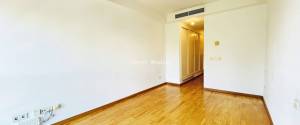 RESIDENTIAL APARTMENT WITH 2 PARKING SPACES