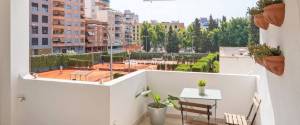 PISO AMPLIO Y REFORMADO CON VISTAS EXCLUSIVAS AL PALMA SPORT & TENNIS CLUB